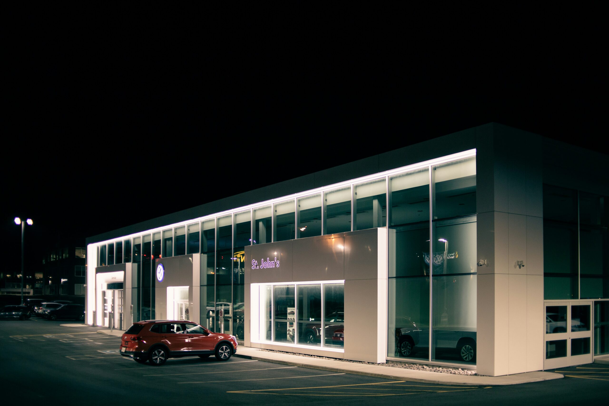 Dealer aut premium – jak wybrać najlepszego?